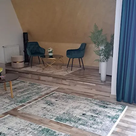 Dennis * טימישוארה